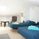 Casa La Sonrisa Shared House Gæstehus