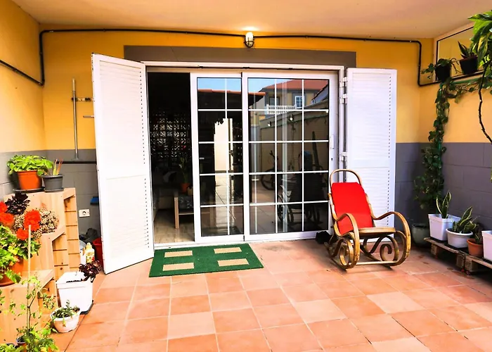 Konukevi Casa La Sonrisa Shared House *