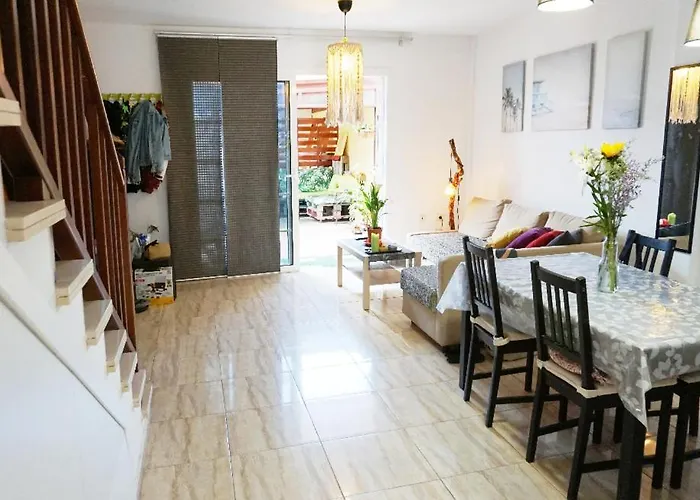 Casa La Sonrisa Shared House * El Médano